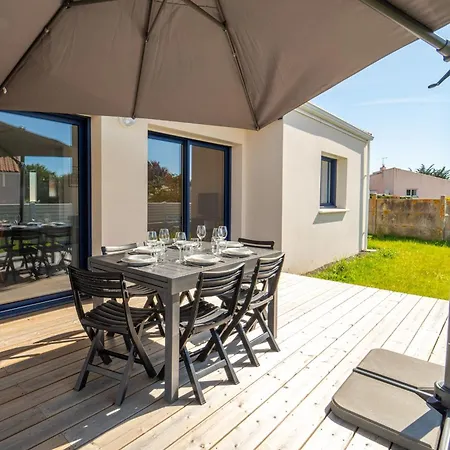 Holiday home Maison Familiale Avec Jardin Proche De La Parking