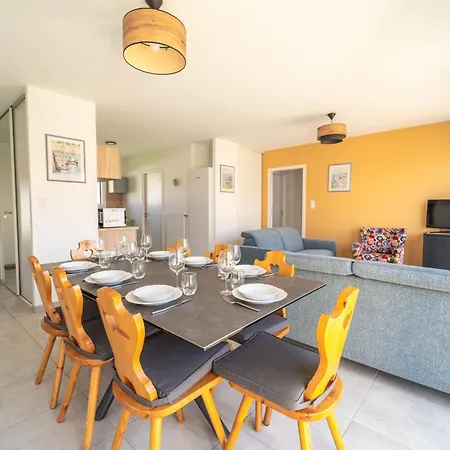 Maison Familiale Avec Jardin Proche De La Parking