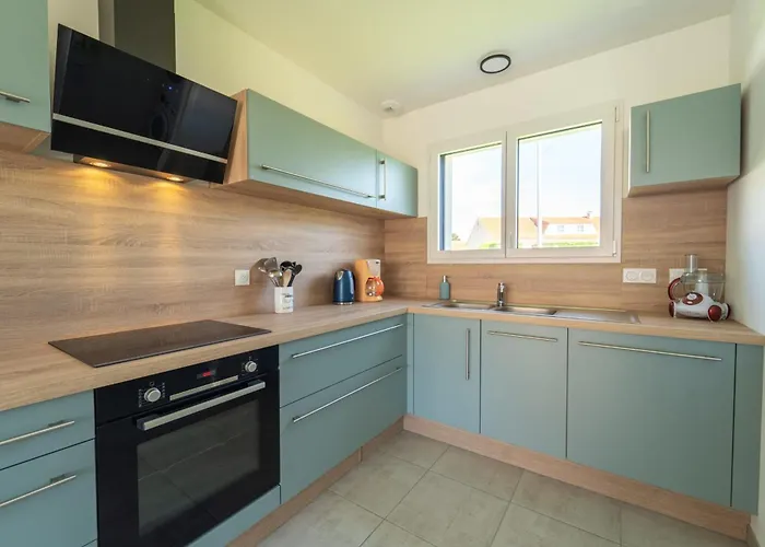 Grande Maison Familiale Proche De La Avec Parking *